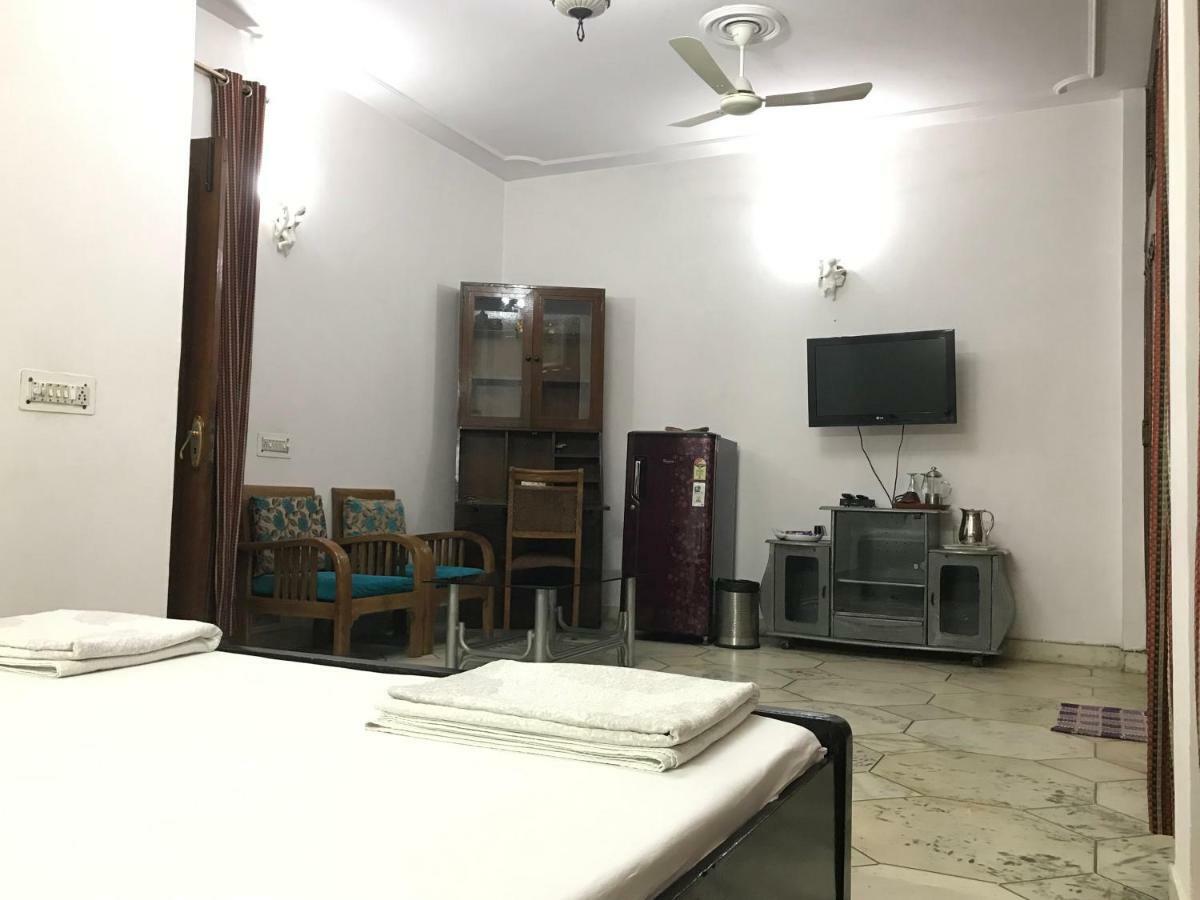 Tatvamasi Homestay Új-Delhi Kültér fotó